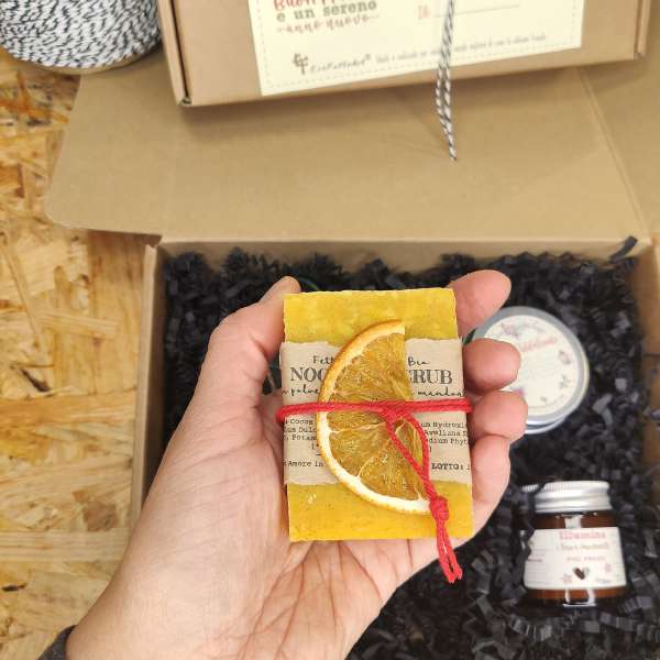 box regalo artigianale natale